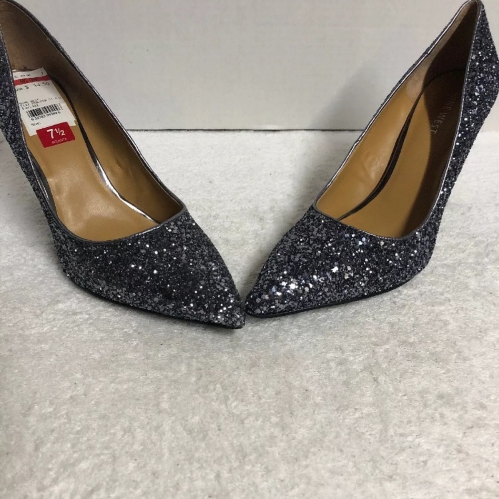 Nine West Heels Size 7.5 Gray Glitter Heels